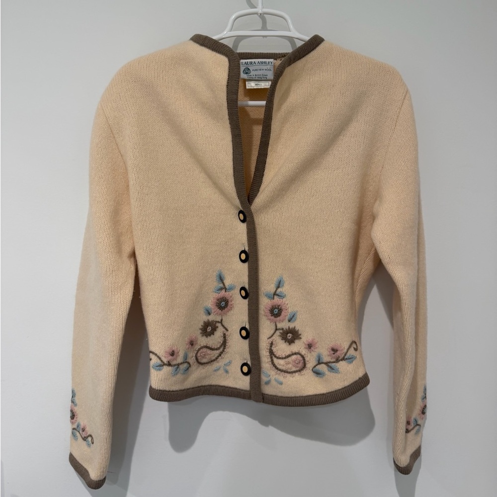 Laura Ashley 100% Lambswool Button From Sweater Embroidered Cardigan Cottagecore